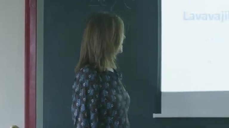 Charla del Día de la Mujer y la Niña en la Ciencia 2019 en el IES Cosme García